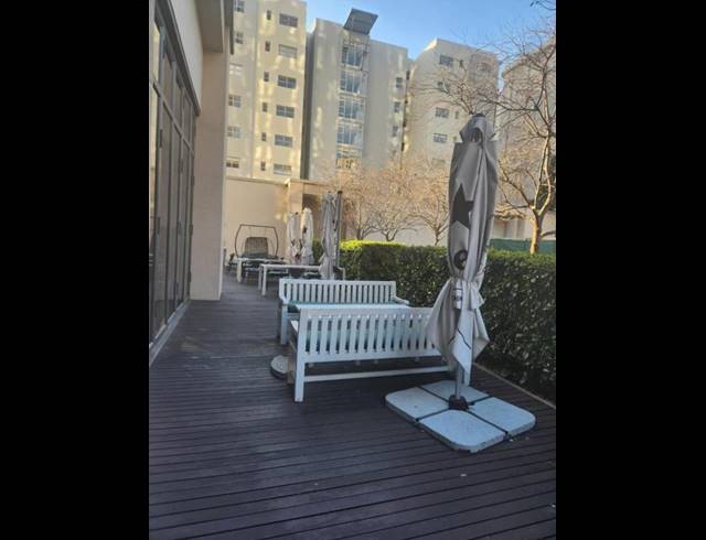 1 BEDROOM APARTMENT FOR SALE IN SANDTON CBD